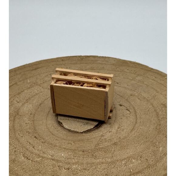 Miniature 1” Hen Chicken On Nest W/ Eggs Crate Hand Painted Cottage Core Mini - Picture 5 of 6